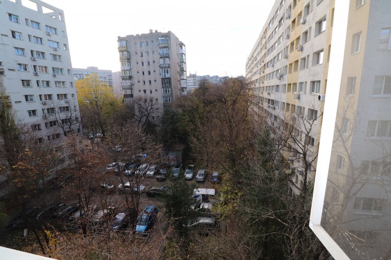 Dristor, 1 minut pana la metrou, comision 0.